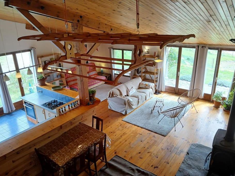 Bright Loft With Mountain And Nature View Sougraigne Экстерьер фото